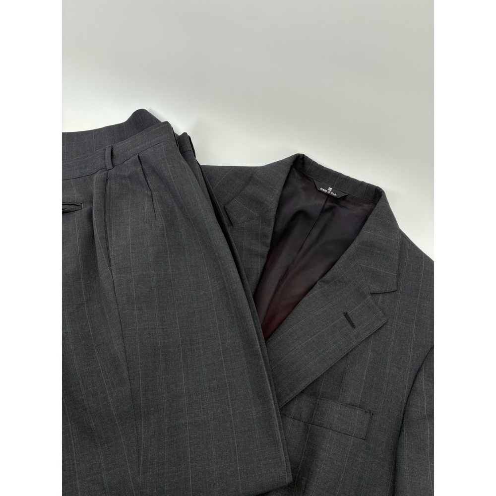 Polo University Club Ralph Lauren SZ 42 Gray Pinstripe 2 Piece Suit Made in USA